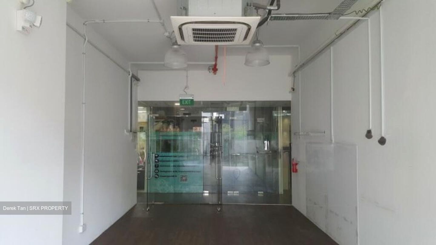 The Commerze@irving (D13), Shop House #512063311